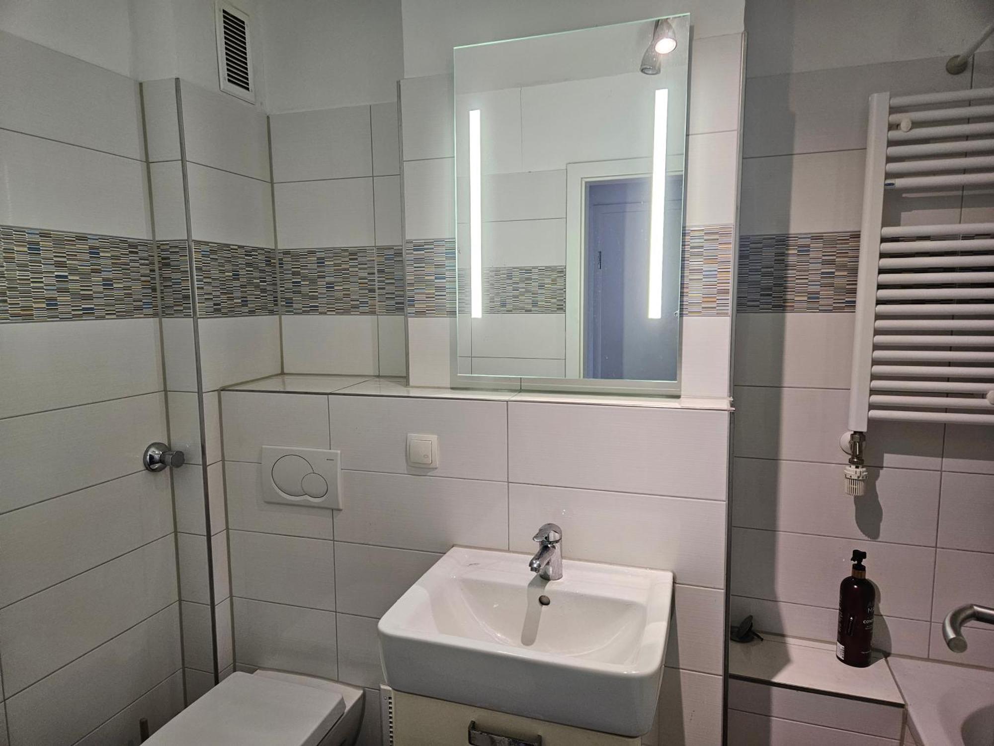 Fully Furnished Apartment *